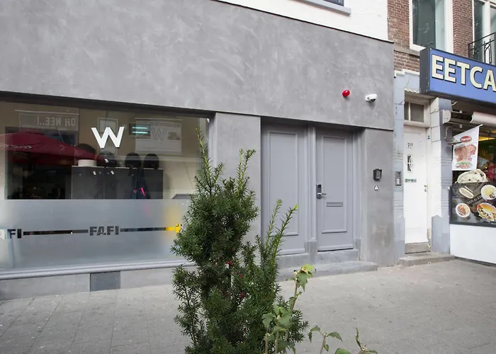 De With Studio\'S
